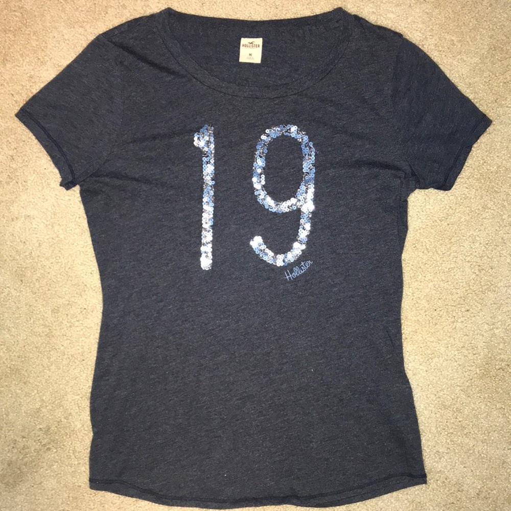 Hollister T-Shirt
